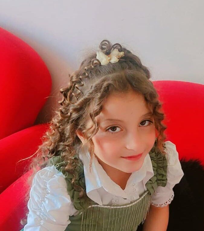 Ghufran Kind Hörverlust - Spende Cochlea Implantat